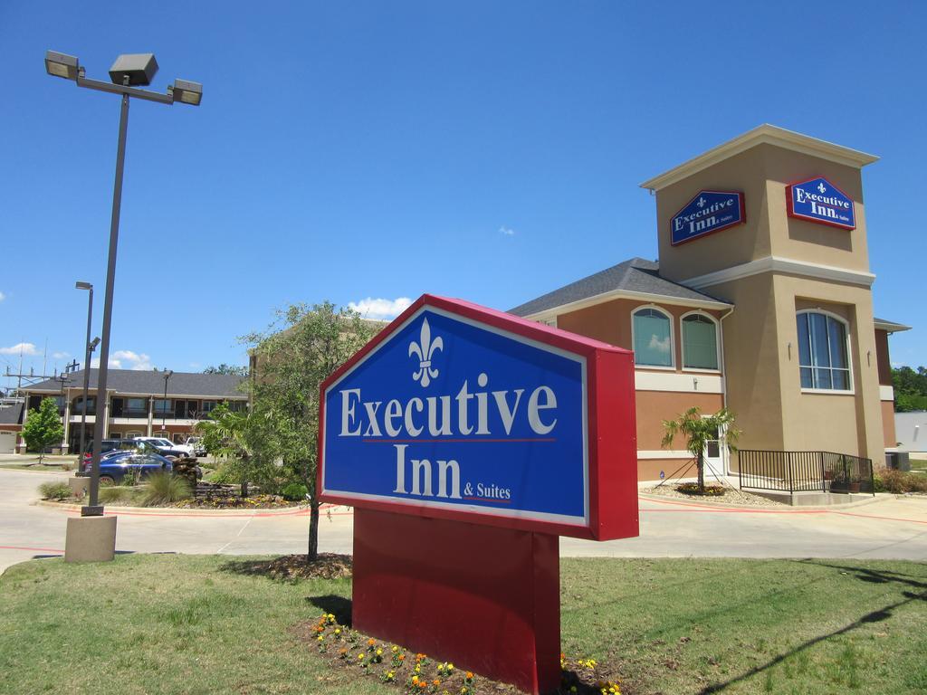 Executive Inn And Suites Tyler Exterior photo